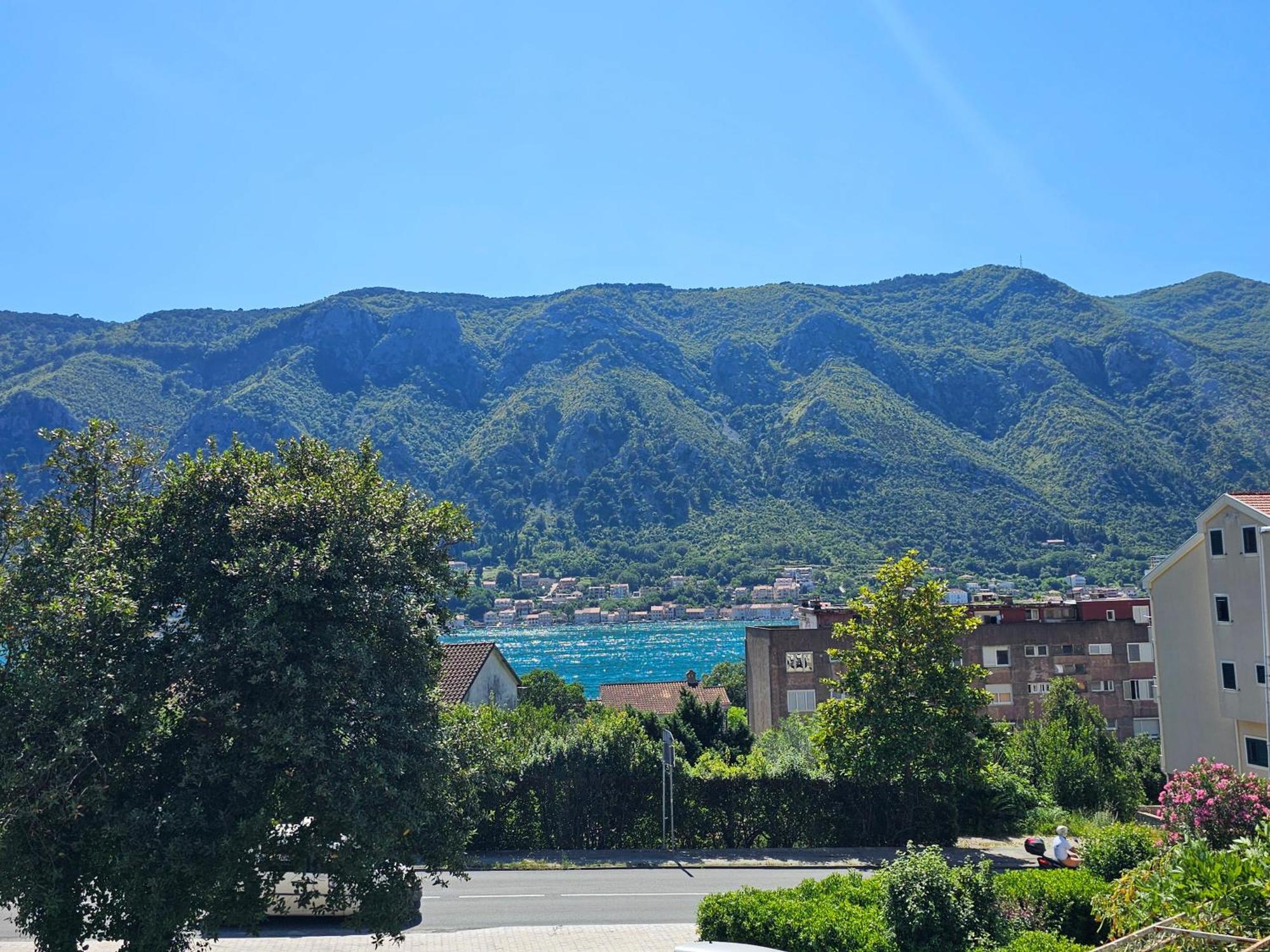 Apartment Luka Kotor Exteriér fotografie