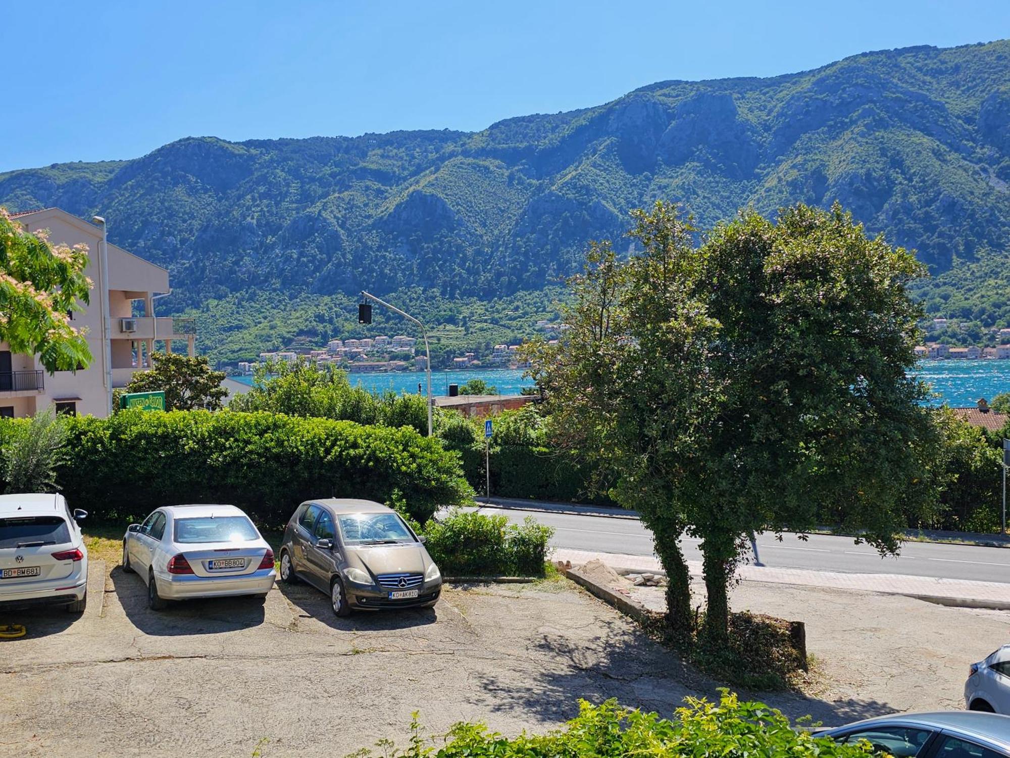 Apartment Luka Kotor Exteriér fotografie
